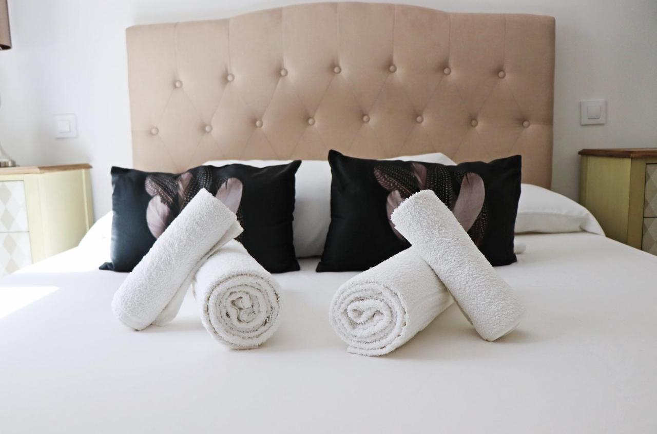 For You Rentals New Design Apartment Temporal Puerta Del Sol Pre10A Madri Exterior foto