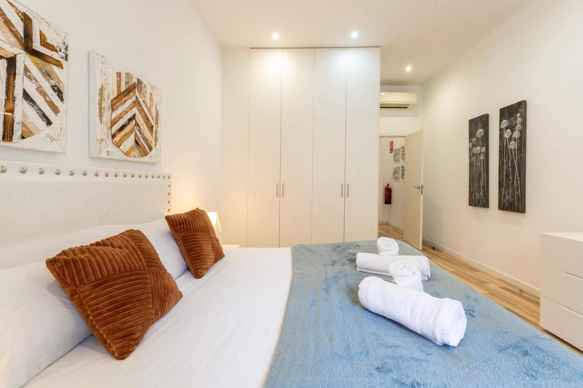 For You Rentals New Design Apartment Temporal Puerta Del Sol Pre10A Madri Exterior foto