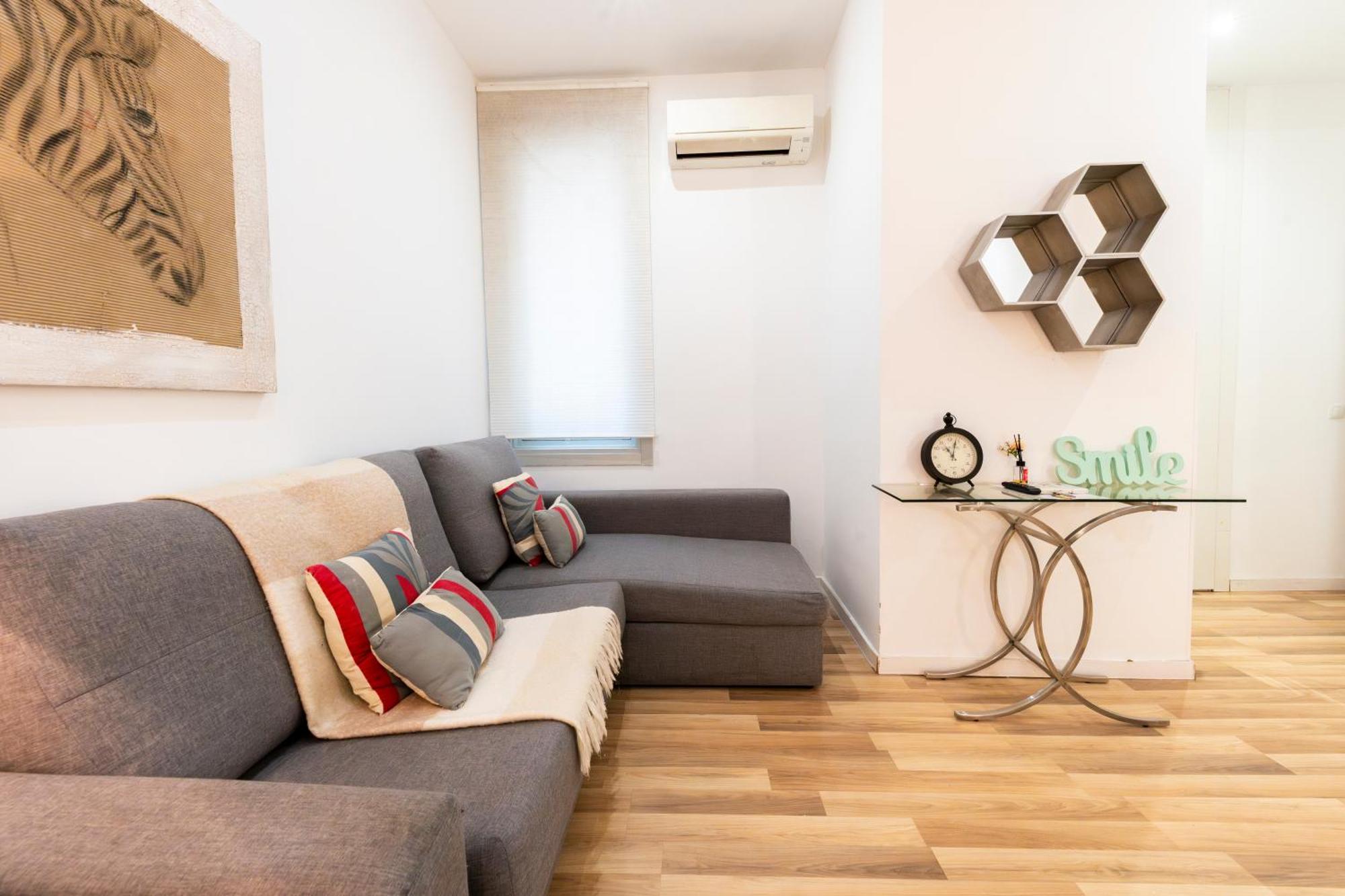 For You Rentals New Design Apartment Temporal Puerta Del Sol Pre10A Madri Exterior foto