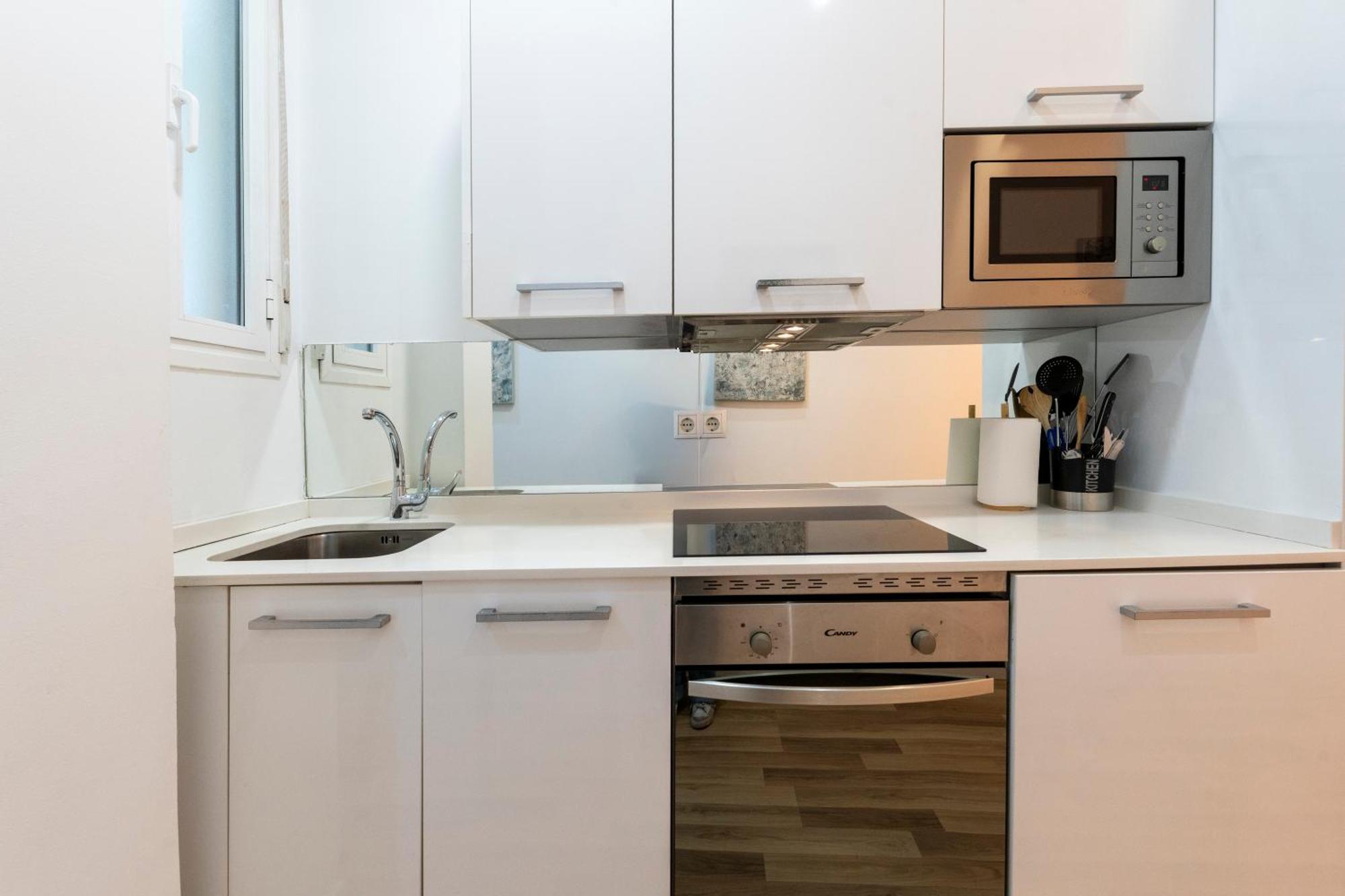 For You Rentals New Design Apartment Temporal Puerta Del Sol Pre10A Madri Exterior foto