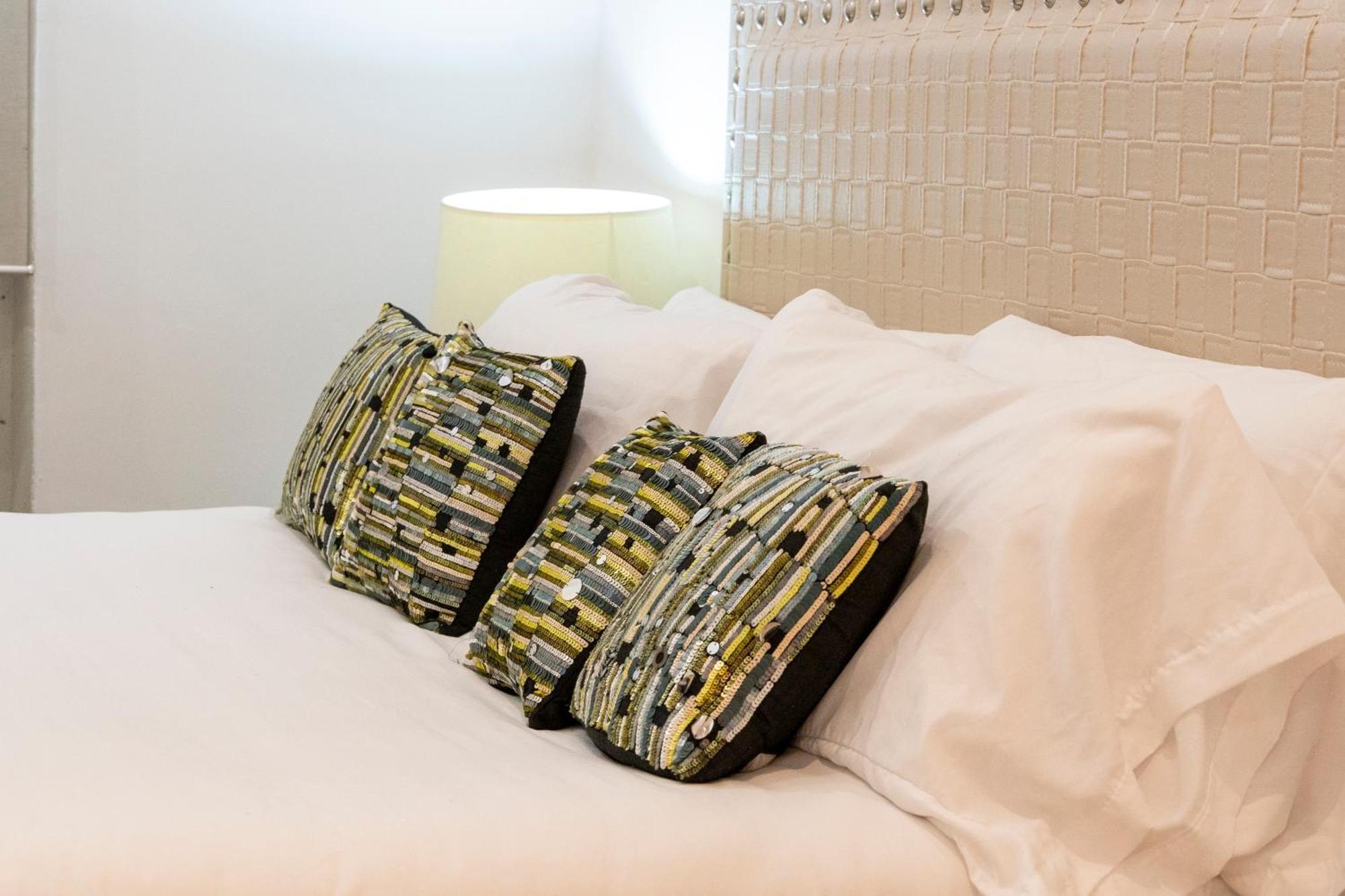 For You Rentals New Design Apartment Temporal Puerta Del Sol Pre10A Madri Exterior foto