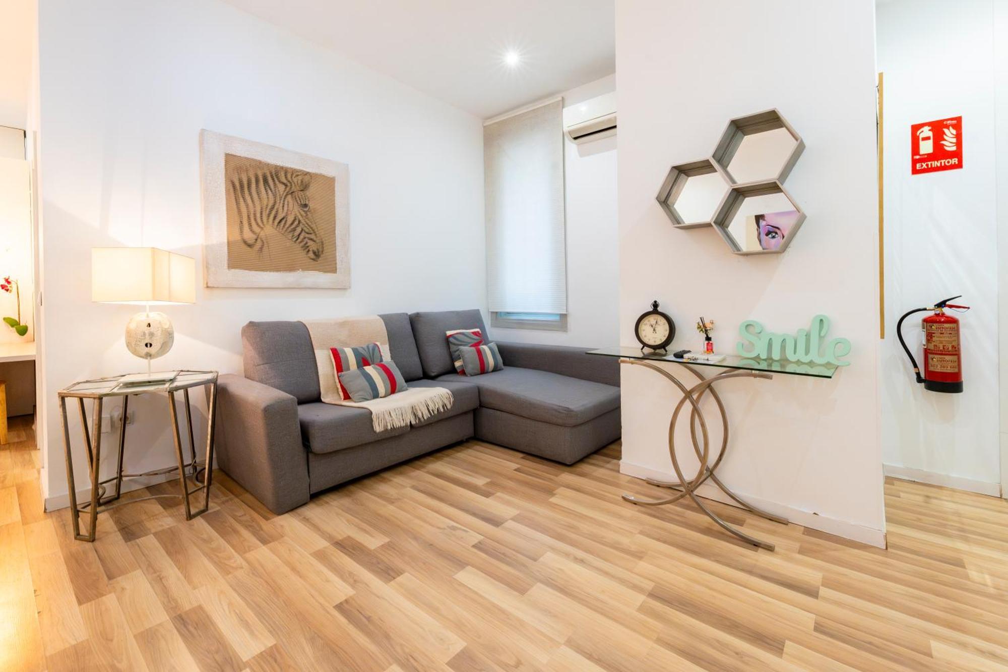For You Rentals New Design Apartment Temporal Puerta Del Sol Pre10A Madri Exterior foto