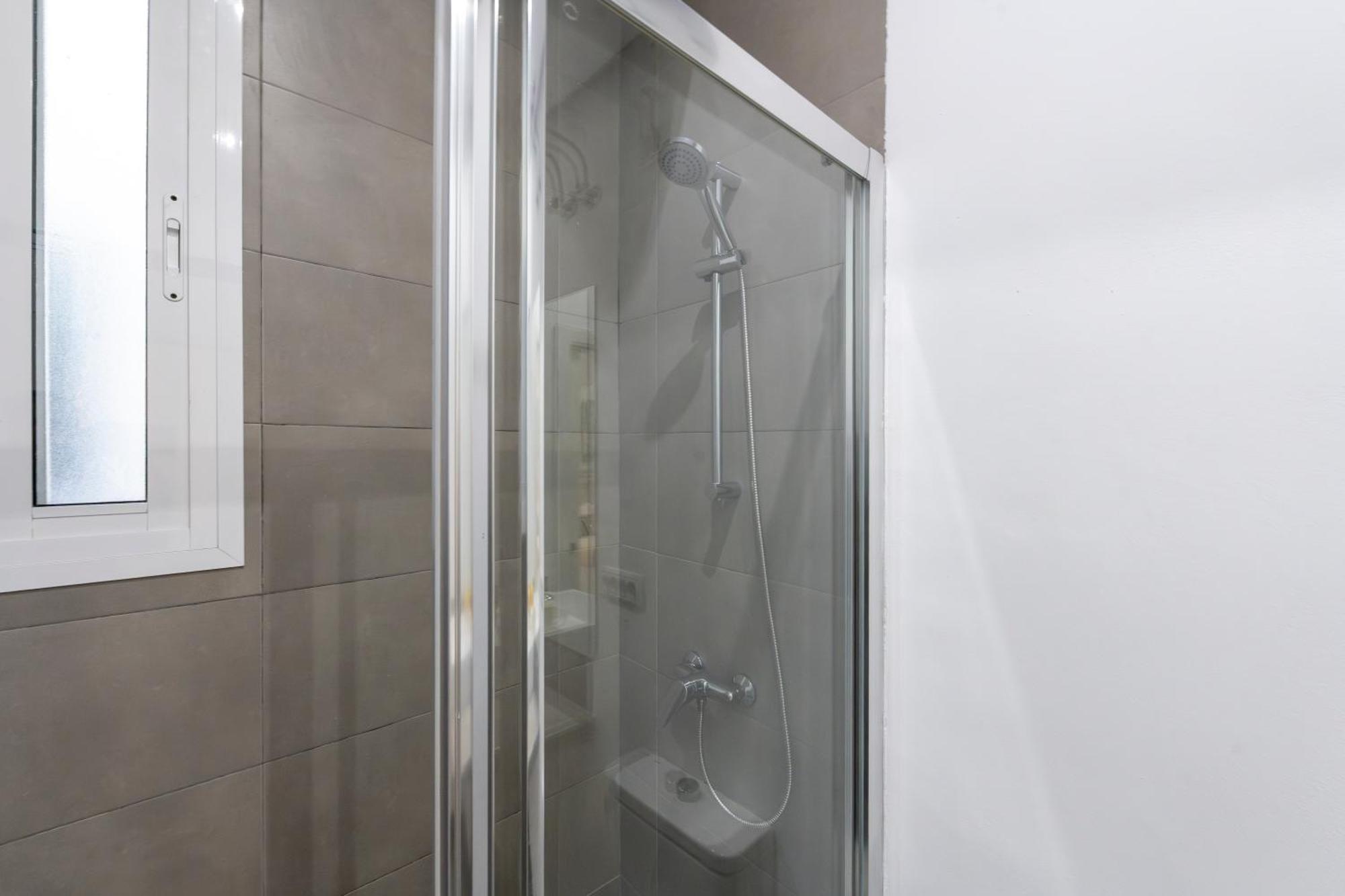 For You Rentals New Design Apartment Temporal Puerta Del Sol Pre10A Madri Exterior foto