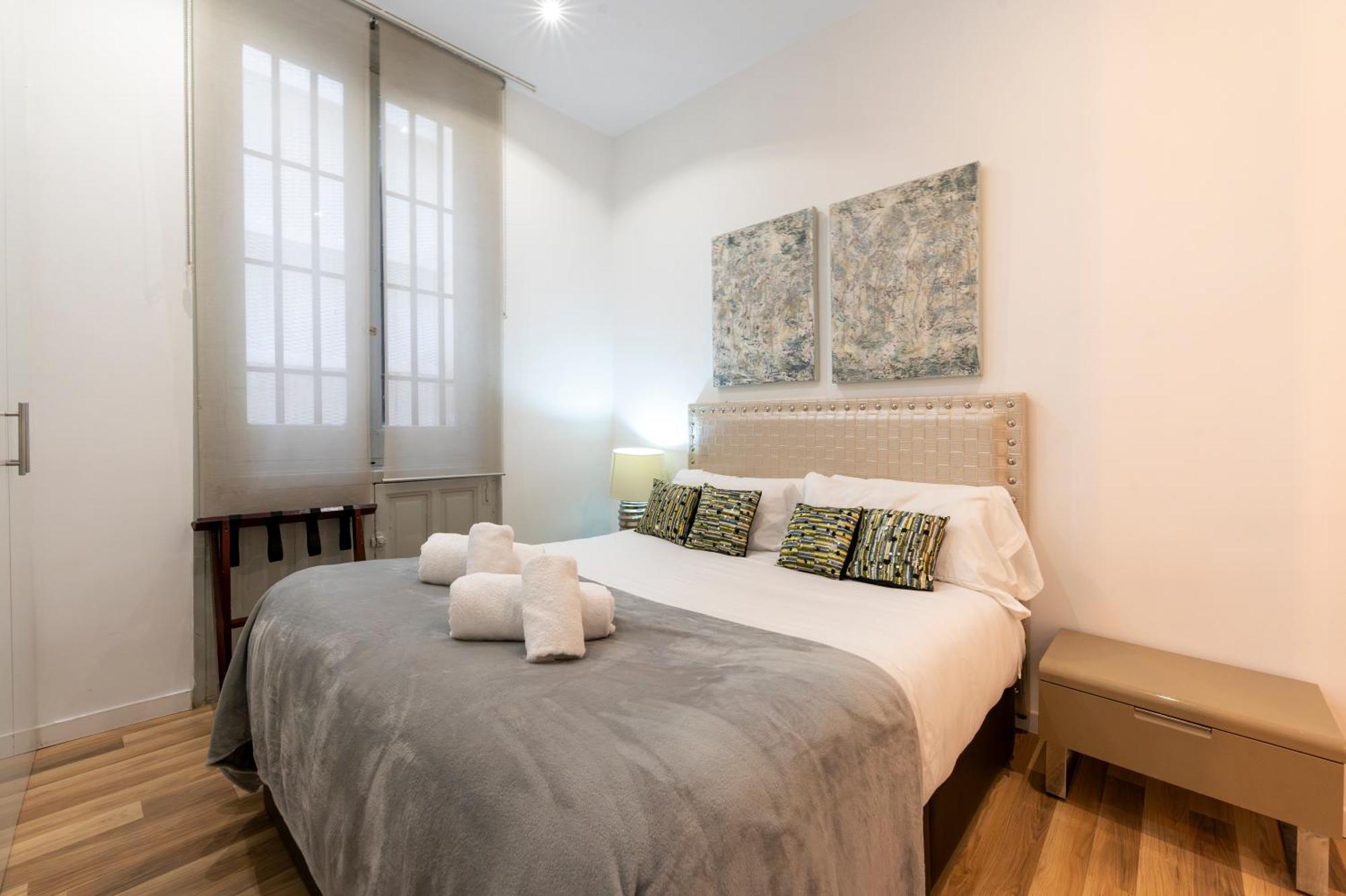 For You Rentals New Design Apartment Temporal Puerta Del Sol Pre10A Madri Exterior foto