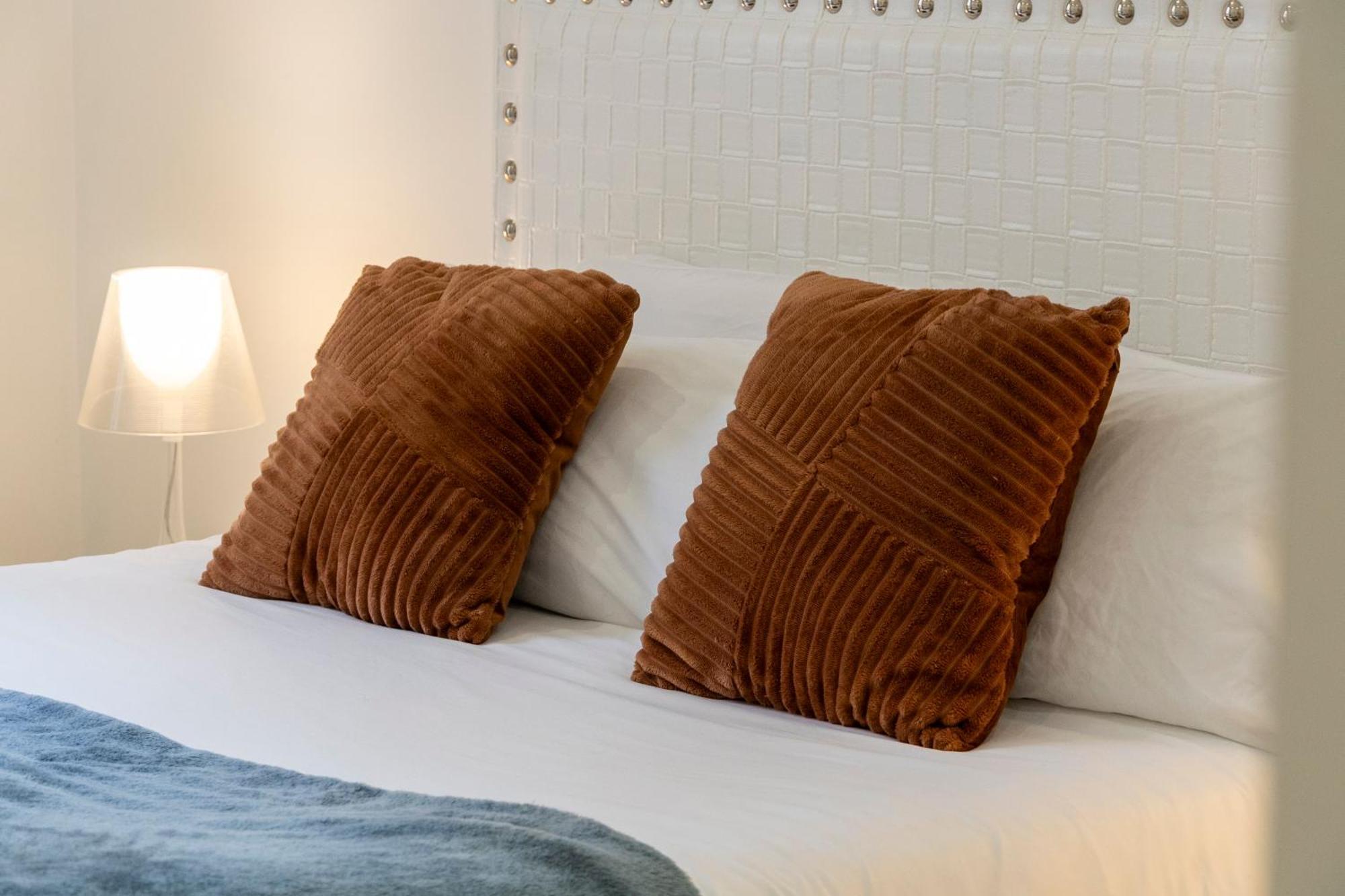 For You Rentals New Design Apartment Temporal Puerta Del Sol Pre10A Madri Exterior foto