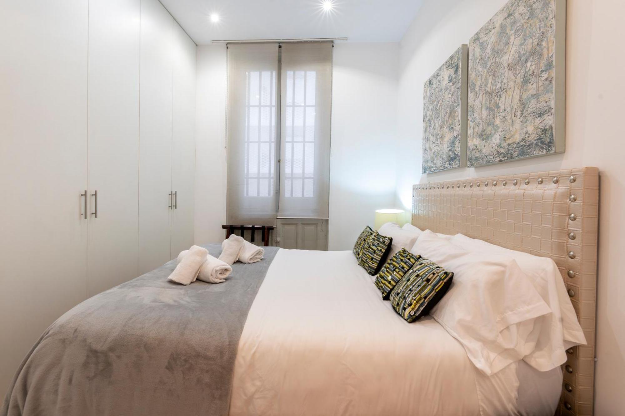 For You Rentals New Design Apartment Temporal Puerta Del Sol Pre10A Madri Exterior foto